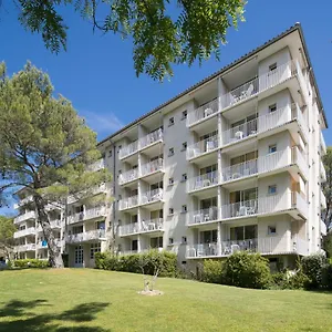 residence-les-hautes-plaines.fr-provencehotel.com/