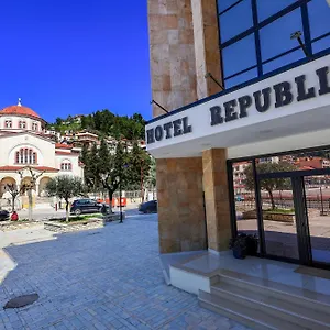 hotel-republika-berat.albaniahotels.org/