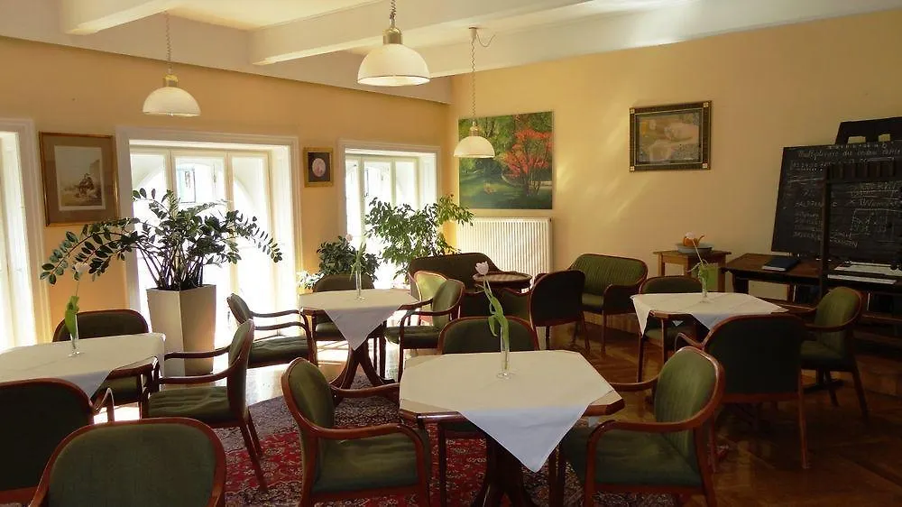 Pension Lehrerhaus Viena Hotel